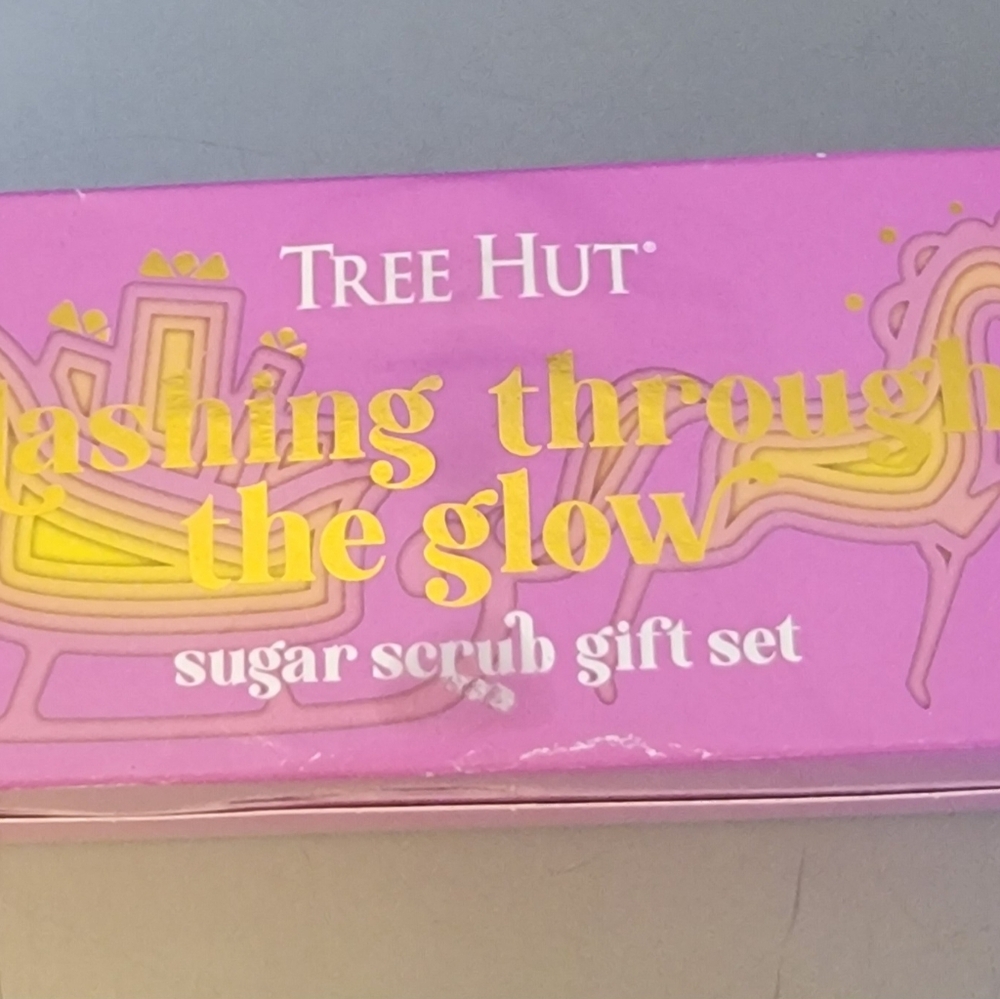 Pink Sugar Scrub Gift Set